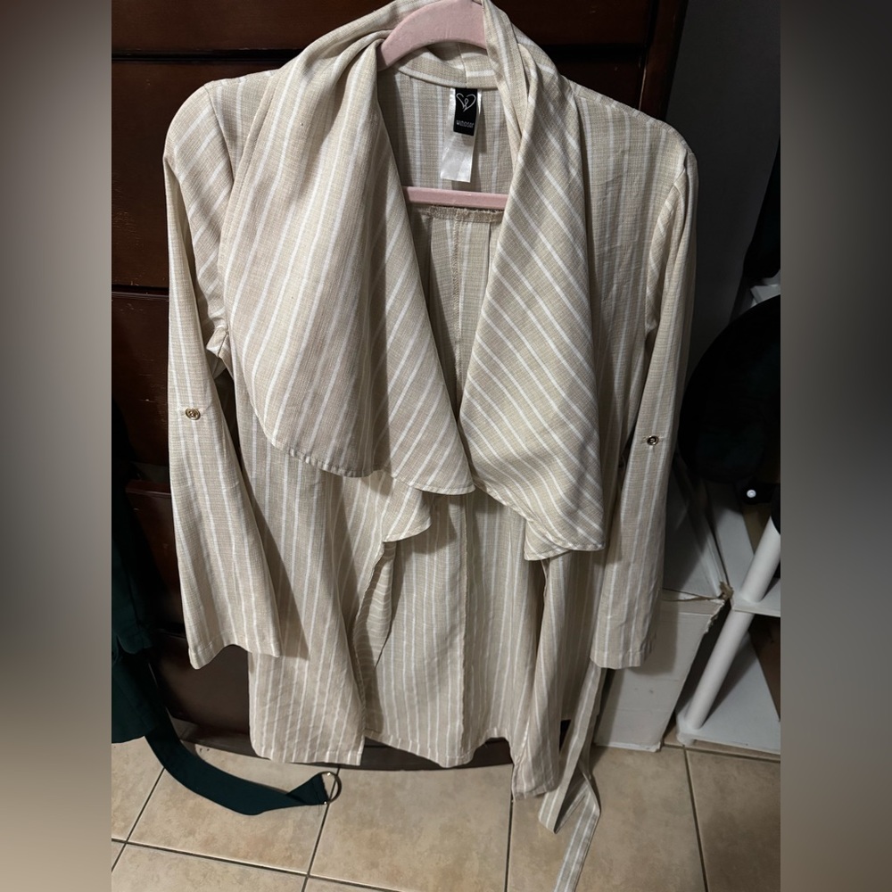 Active zip-up hooded/ cardigans